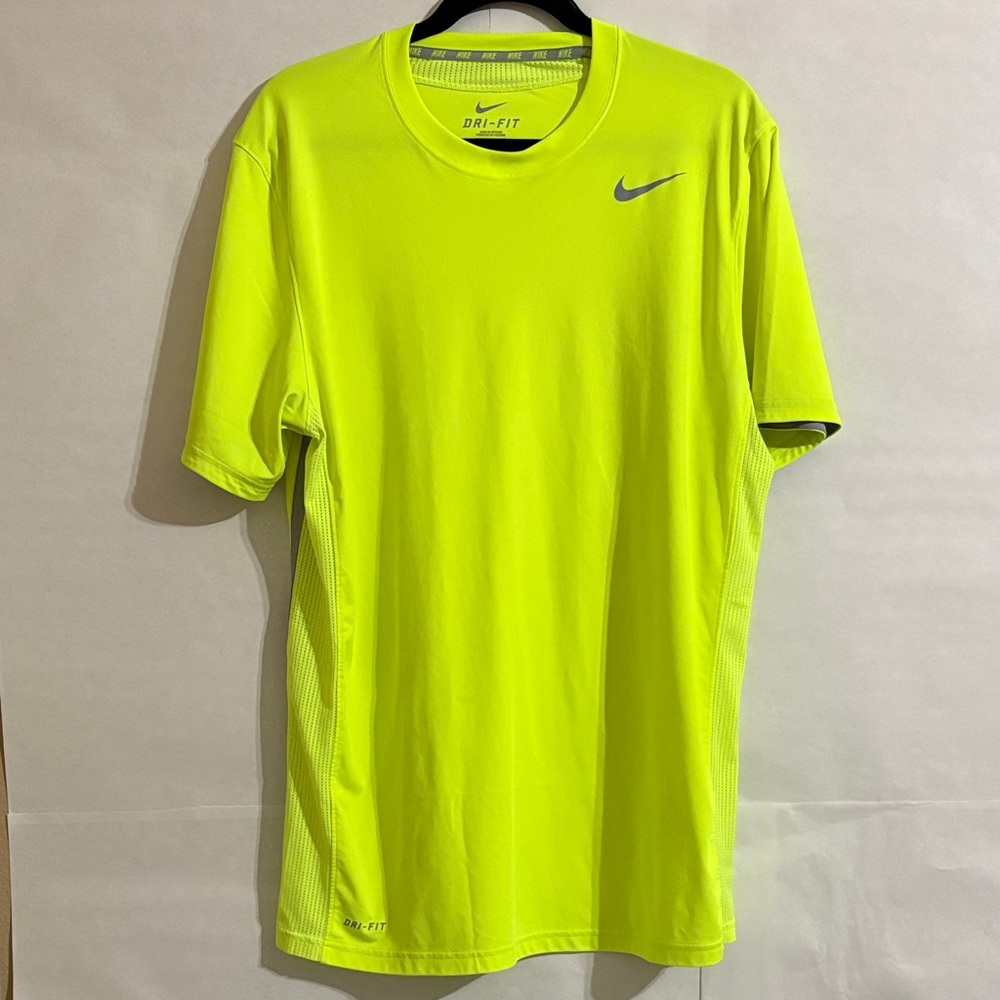 Nike Men's Bright Yellow Dri-FIT Running Exercise Tee Lightweight